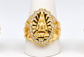 Anillo de Caballero "Ovalado con La Virgen" en oro 10k